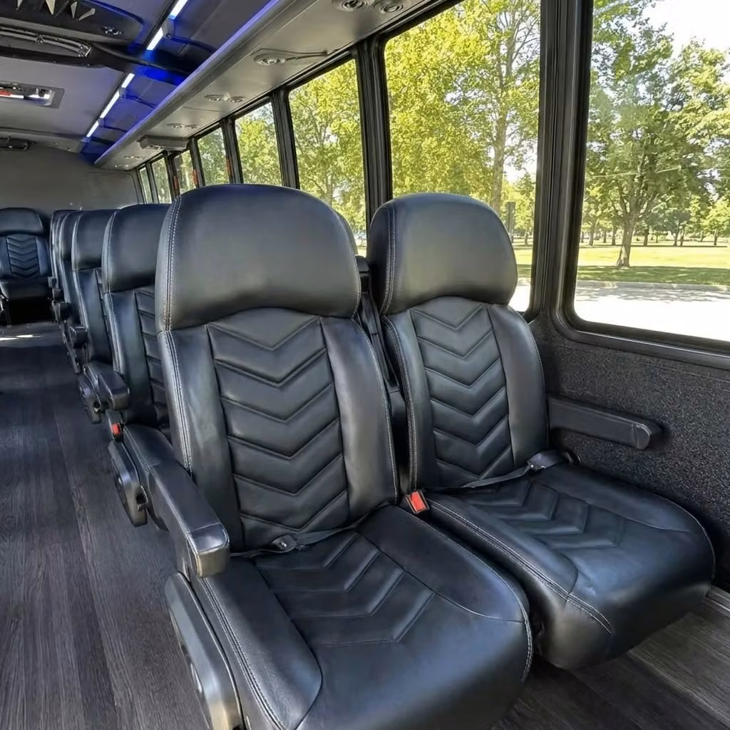 monrovia 28 passenger minibus seating